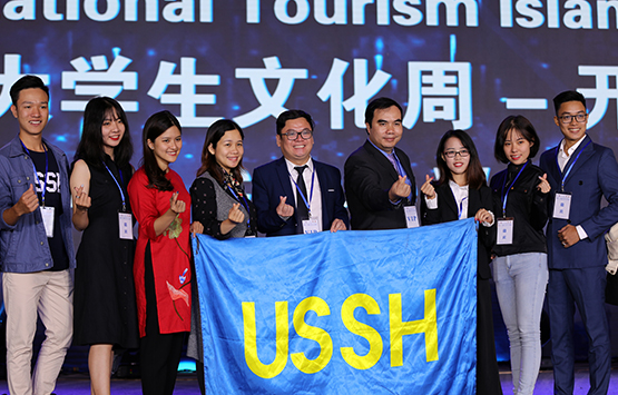 首届中国·东盟大学生文化周精彩表演